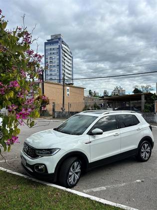 VOLKSWAGEN T-CROSS 1.4 250 TSI TOTAL FLEX HIGHLINE AUTOMÁTICO VOLKSWAGEN T-CROSS 1.4 250 TSI TOTAL FLEX HIGHLINE AUTOMÁTICO